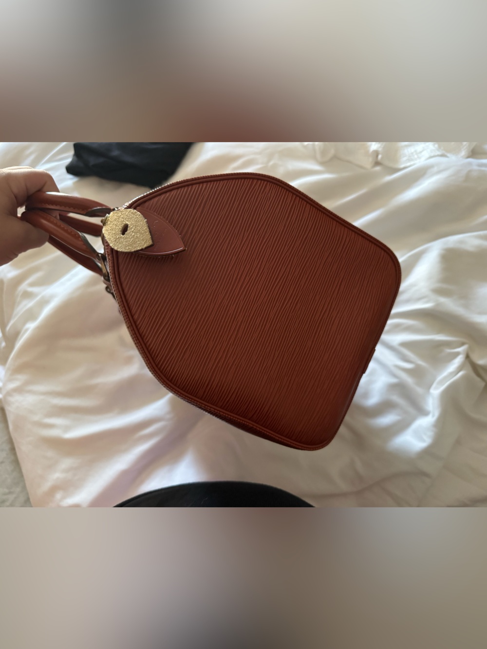 Louis Vuitton Epi Leather Speedy 30 (1997) - Picture 5 of 9